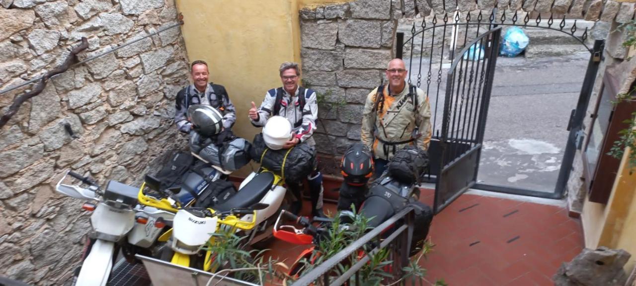 B&B Il Portico Orgosolo Eksteriør billede