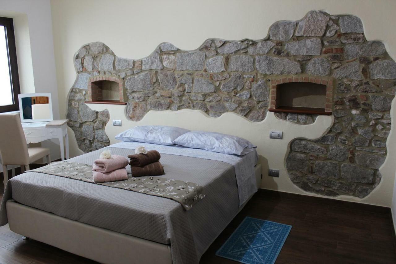 B&B Il Portico Orgosolo Eksteriør billede
