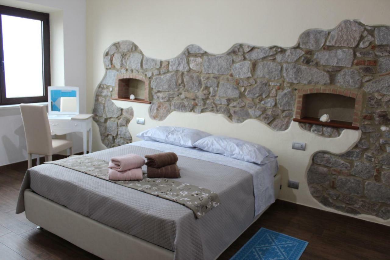 B&B Il Portico Orgosolo Eksteriør billede